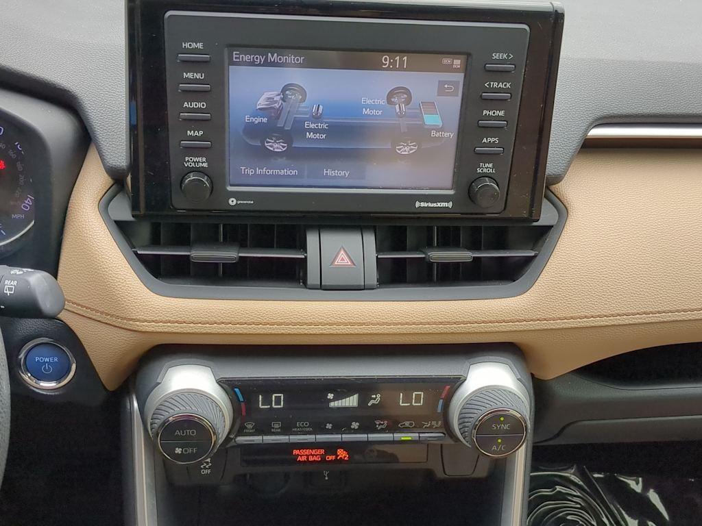 Thumbnail: 2020 Toyota RAV4 - 15