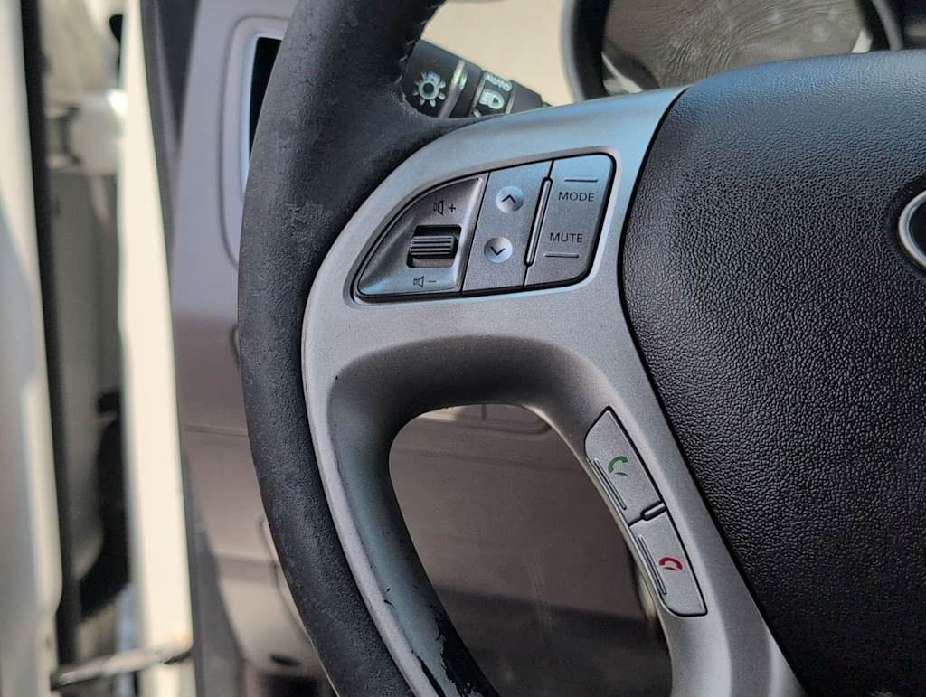 Thumbnail: 2013 Hyundai Tucson - 27