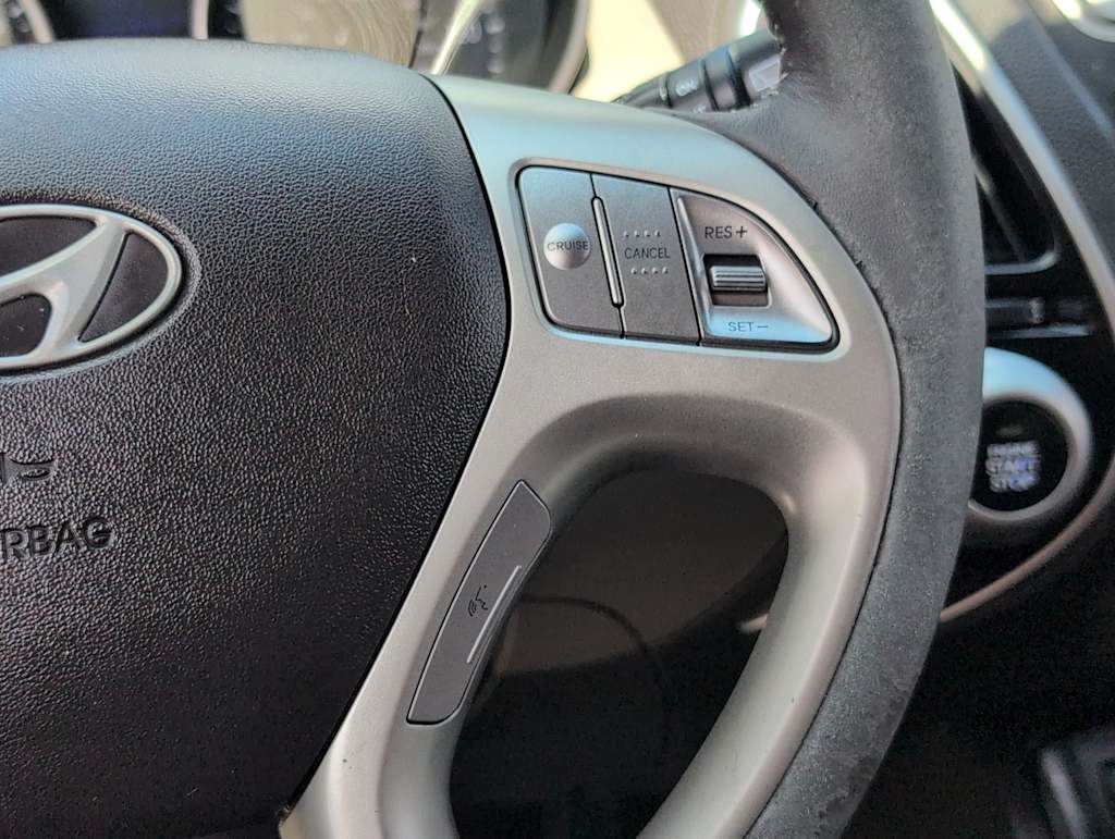 Thumbnail: 2013 Hyundai Tucson - 28
