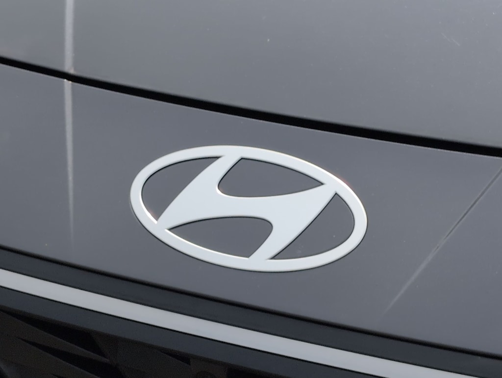 Thumbnail: 2024 Hyundai Elantra - 7