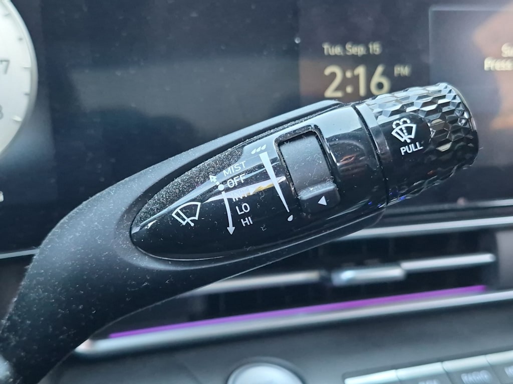 Thumbnail: 2024 Hyundai Elantra - 29