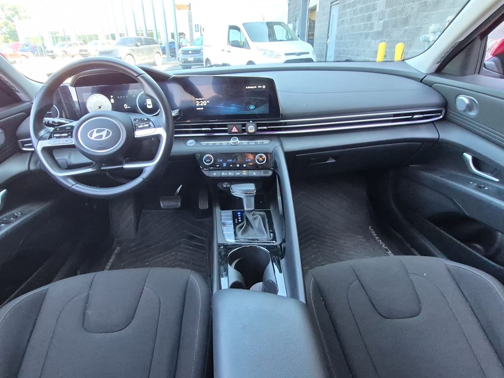 Thumbnail: 2024 Hyundai Elantra - 8