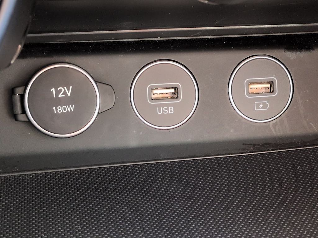 Thumbnail: 2023 Genesis G70 - 37