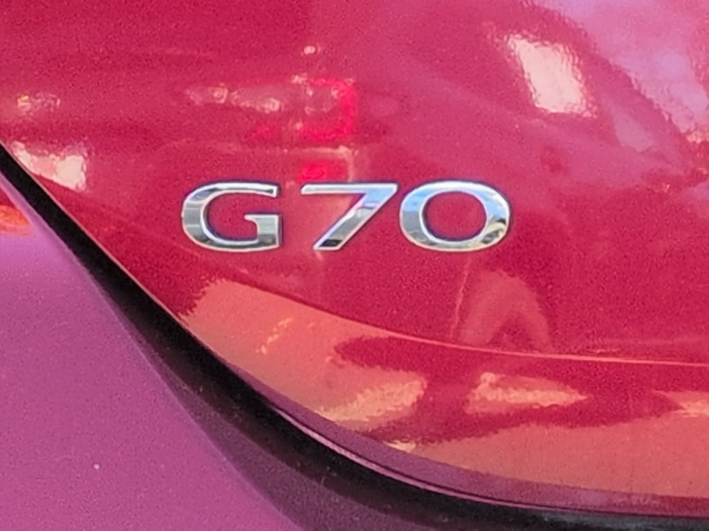 Thumbnail: 2023 Genesis G70 - 25