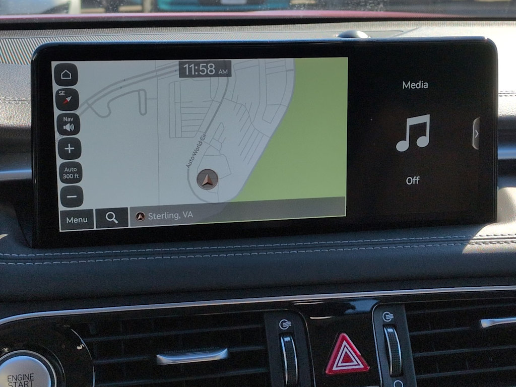 Thumbnail: 2023 Genesis G70 - 34