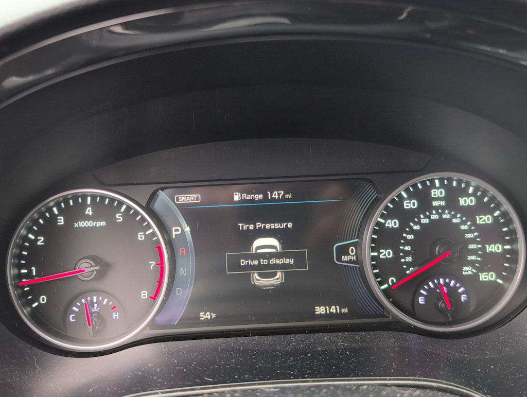 Thumbnail: 2023 Kia Seltos - 17