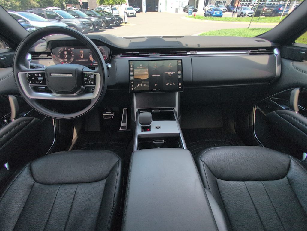 Thumbnail: 2024 Land Rover Range Rover - 9