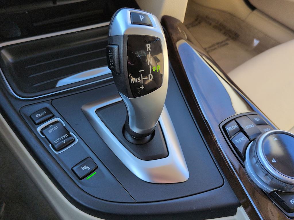 Thumbnail: 2014 BMW 3 Series - 15