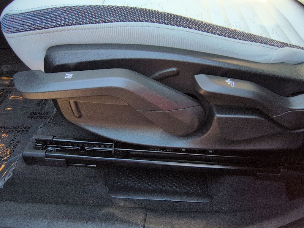 Thumbnail: 2025 MINI Cooper Countryman - 24