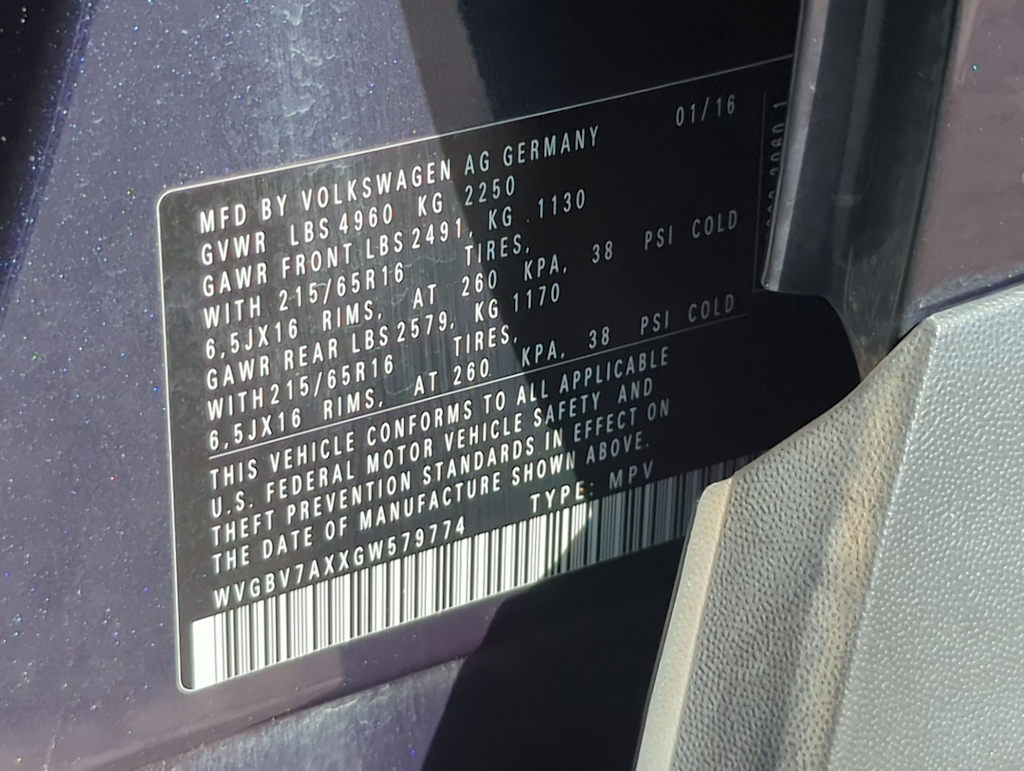 Thumbnail: 2016 Volkswagen Tiguan - 19