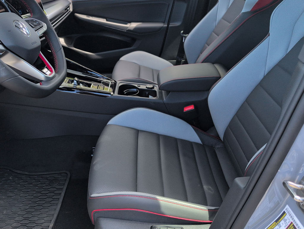 Thumbnail: 2026 Volkswagen Golf - 10