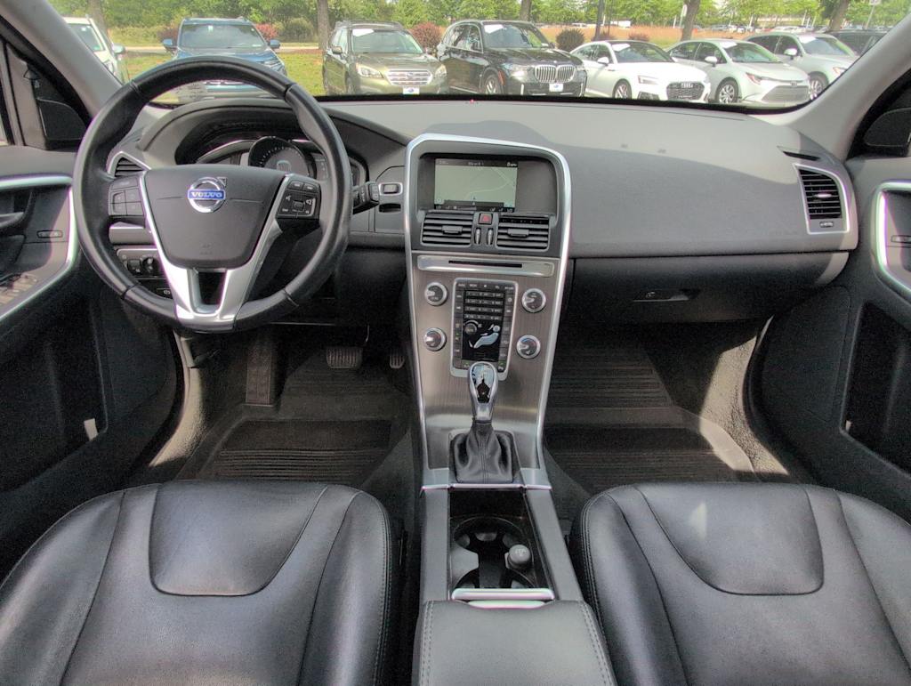 Thumbnail: 2015 Volvo XC60 - 9