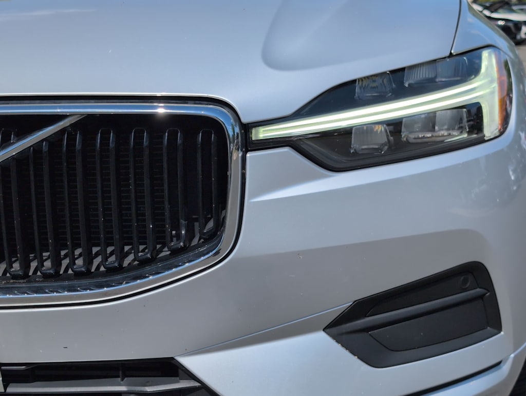 Thumbnail: 2021 Volvo XC60 - 24