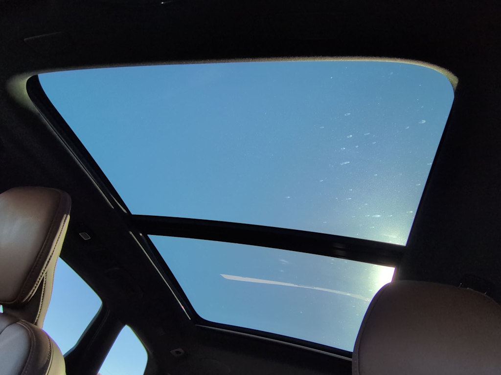 Thumbnail: 2025 Volvo XC60 - 25