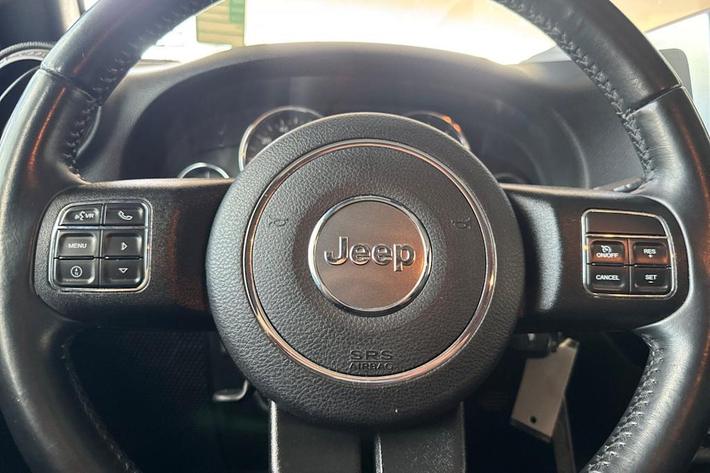 Thumbnail: 2017 Jeep Wrangler - 26
