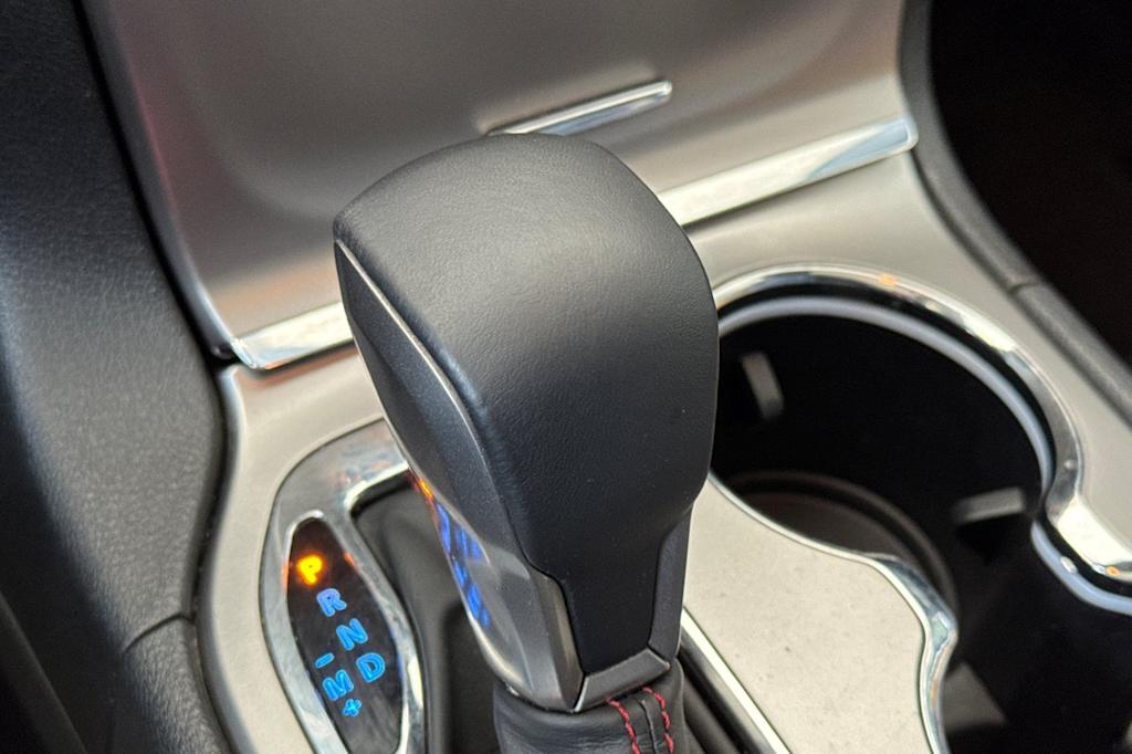 Thumbnail: 2017 Jeep Grand Cherokee - 13