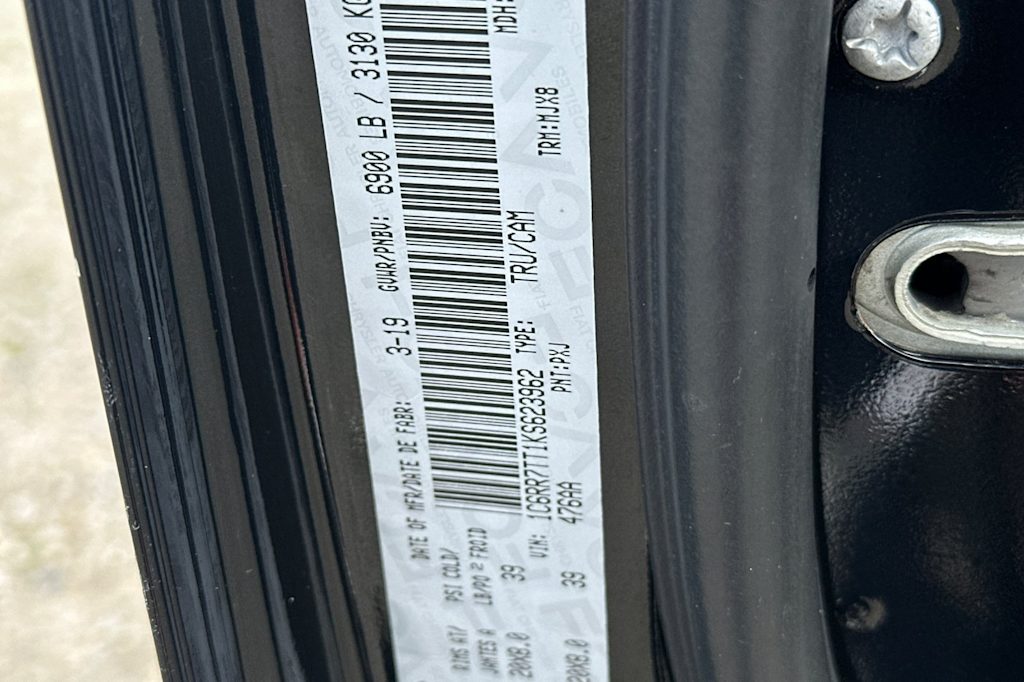 Thumbnail: 2019 RAM 1500 - 15