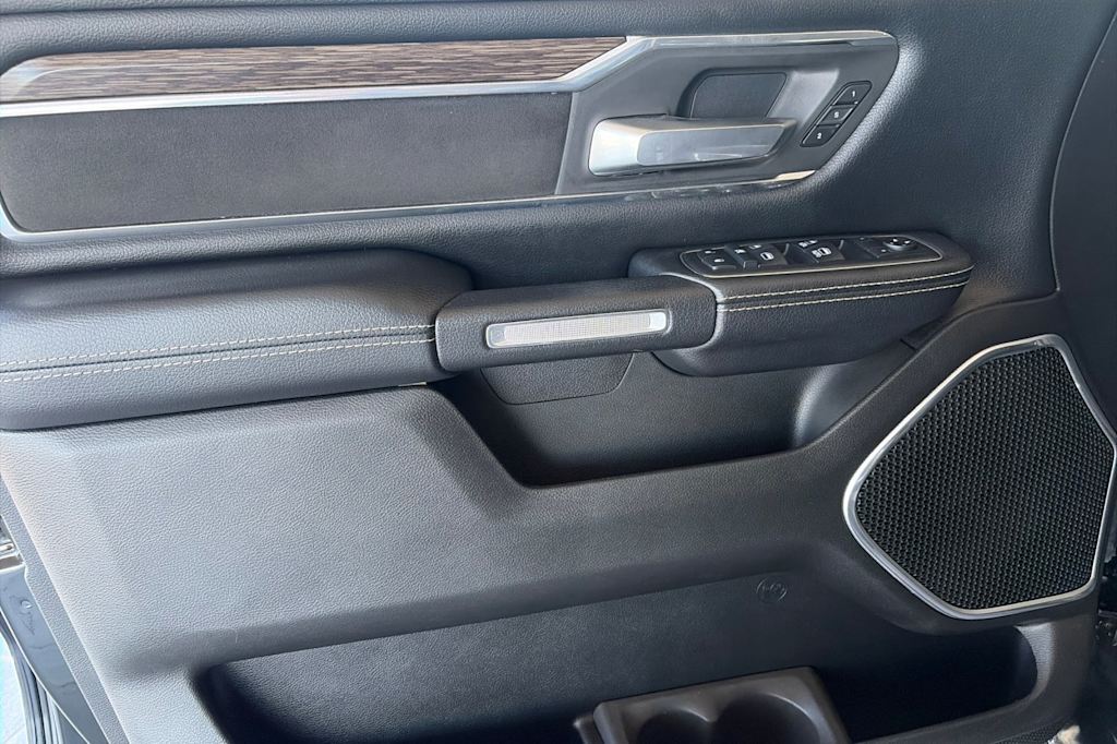 Thumbnail: 2019 RAM 1500 - 13
