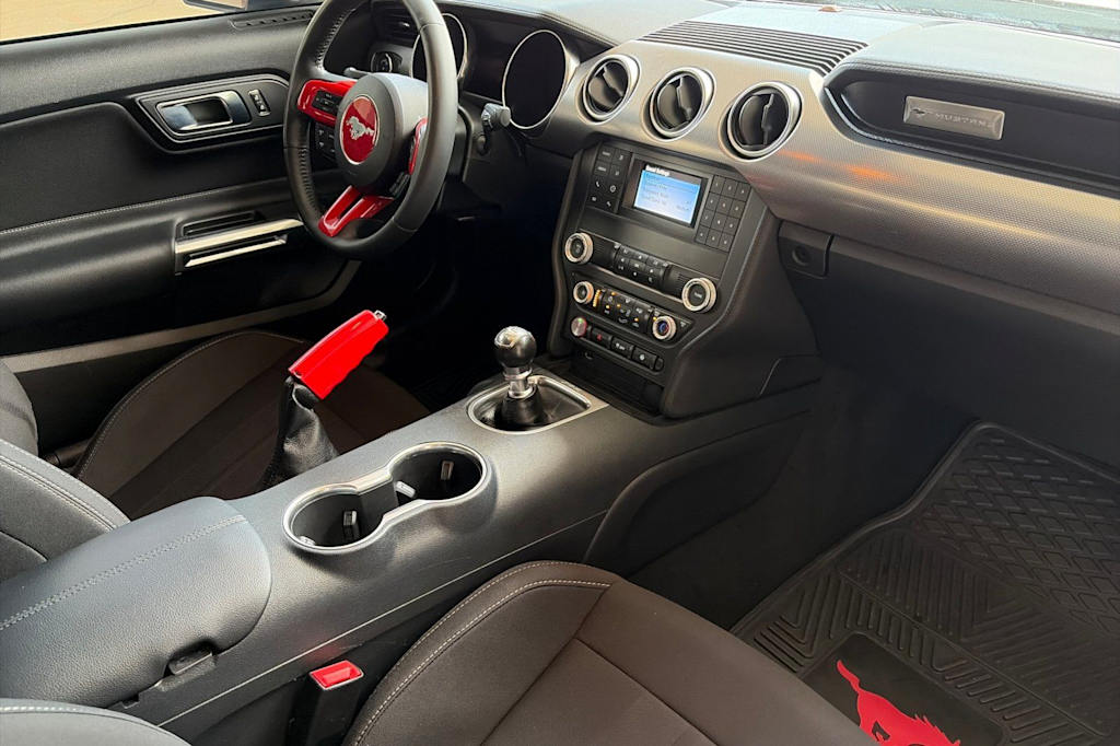 Thumbnail: 2021 Ford Mustang - 11