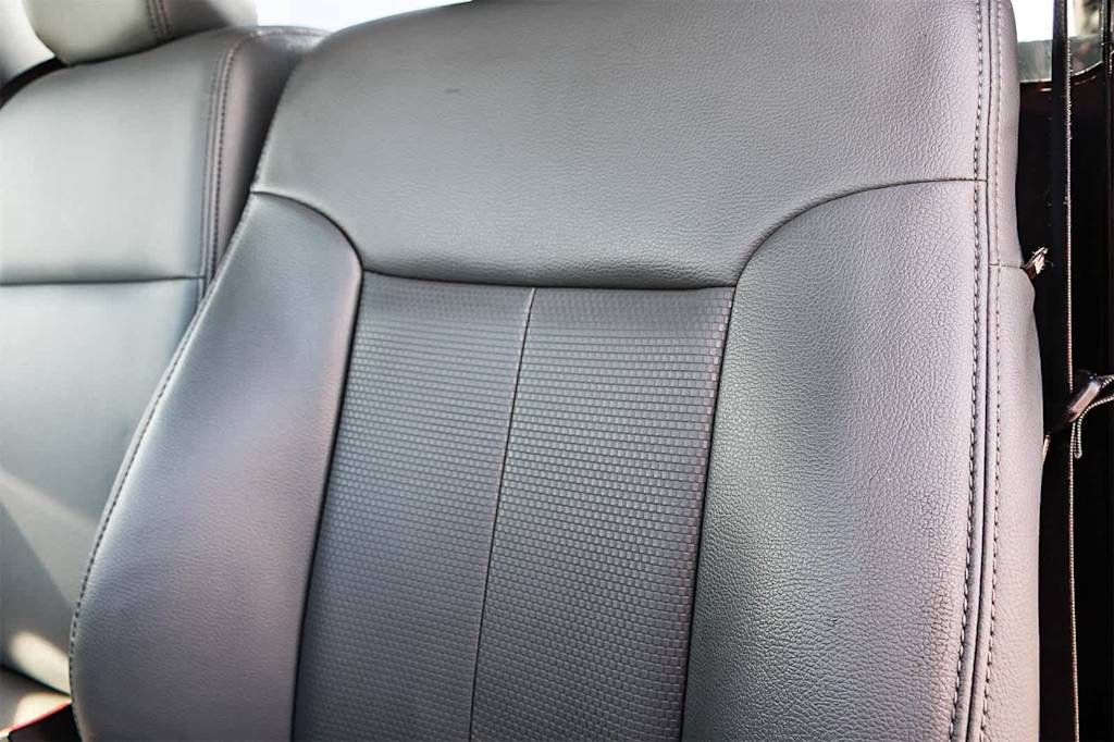 Thumbnail: 2015 Ford F-450 - 6