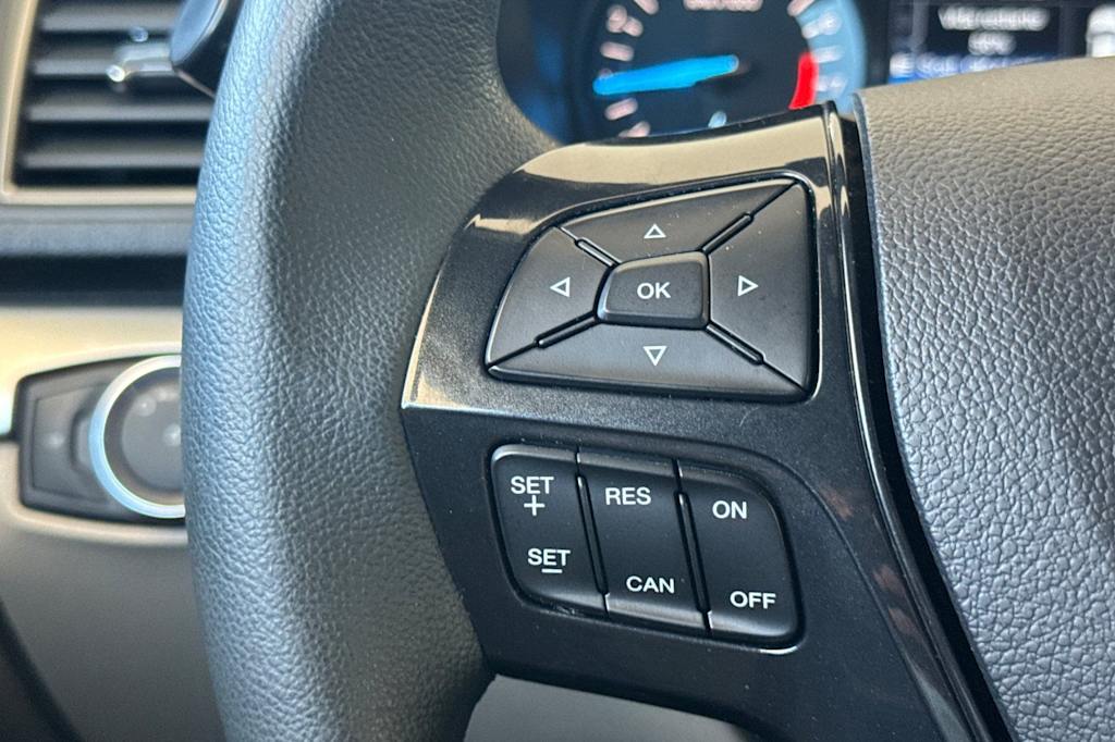 Thumbnail: 2018 Ford Explorer - 26