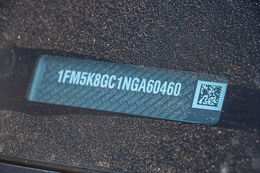 Thumbnail: 2022 Ford Explorer - 14