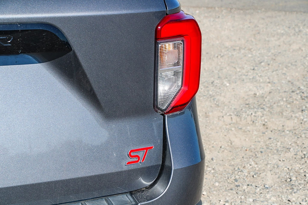 Thumbnail: 2022 Ford Explorer - 21