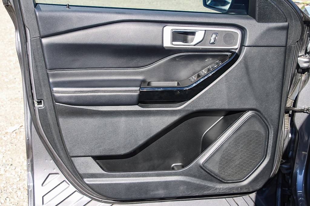 Thumbnail: 2022 Ford Explorer - 23