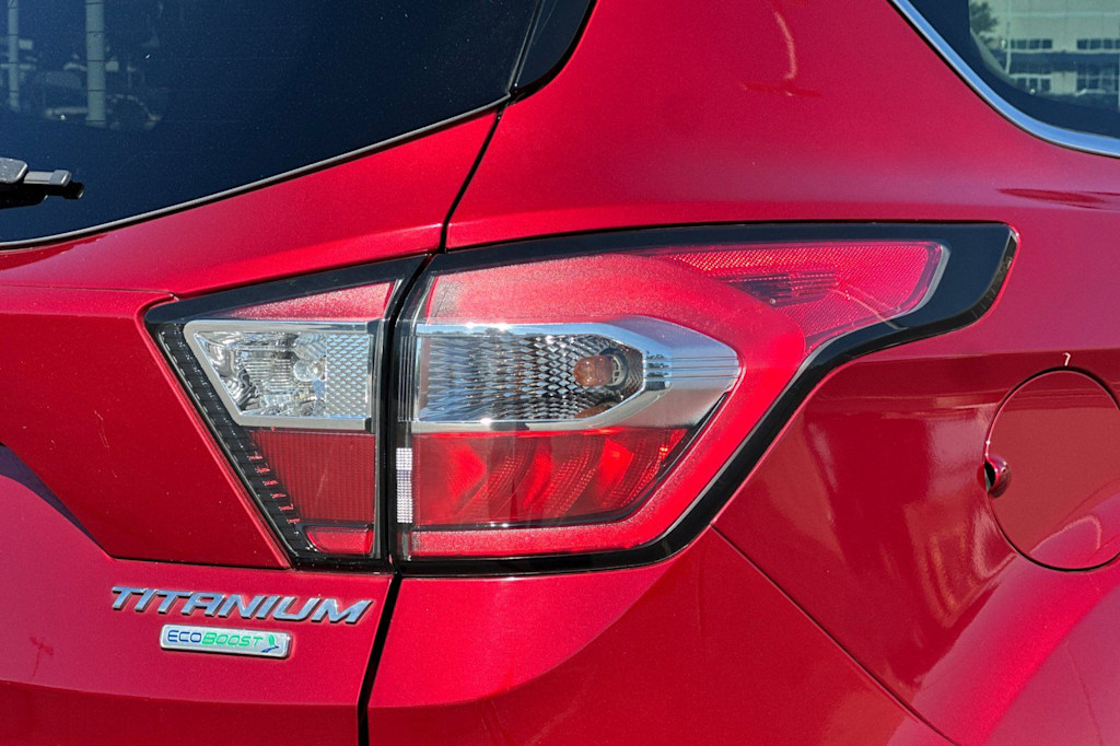 Thumbnail: 2017 Ford Escape - 33