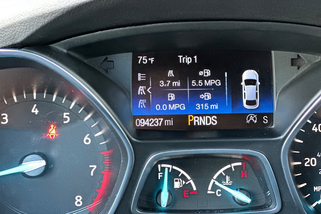 Thumbnail: 2017 Ford Escape - 32