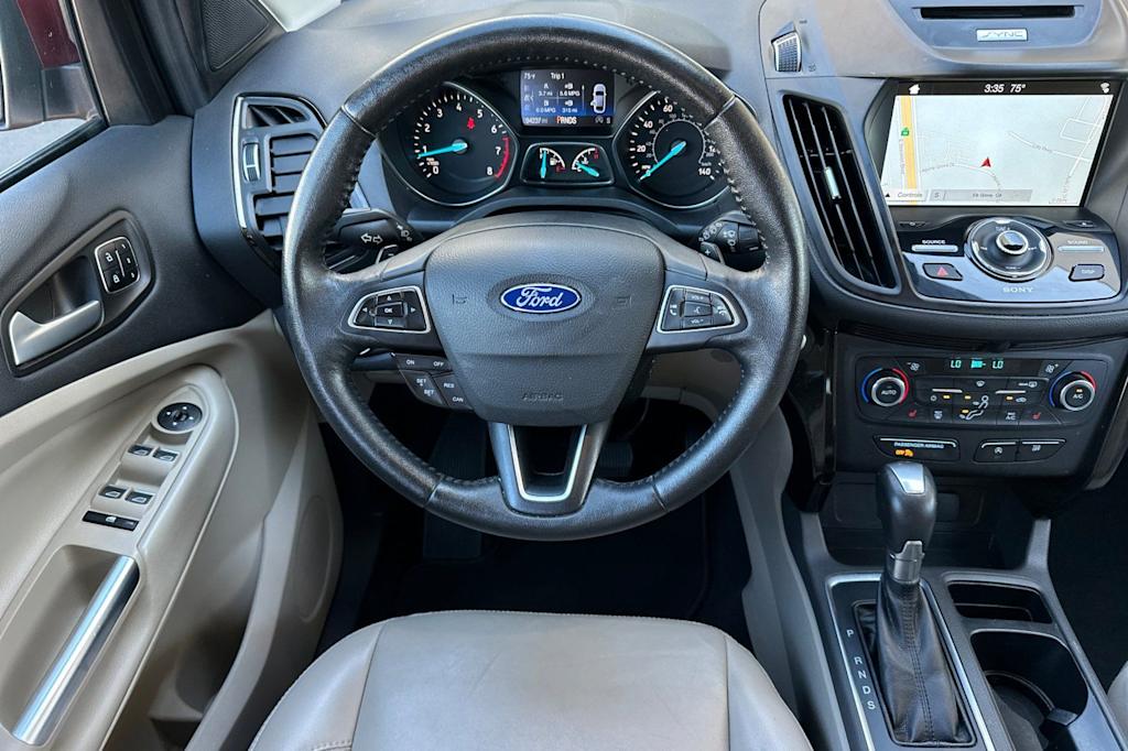 Thumbnail: 2017 Ford Escape - 8