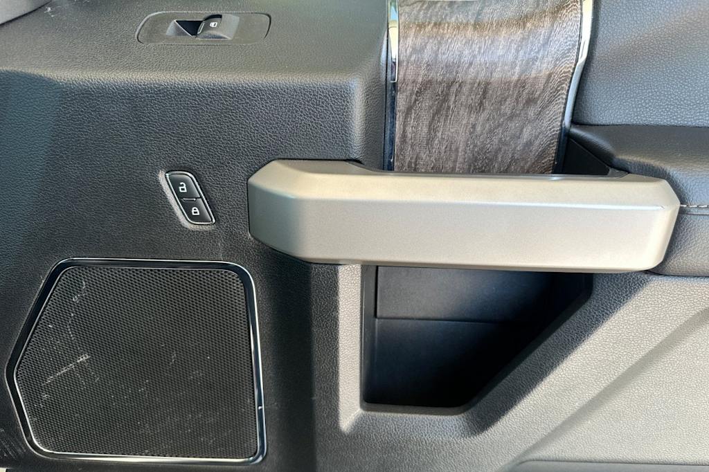 Thumbnail: 2019 Ford F-250 - 23