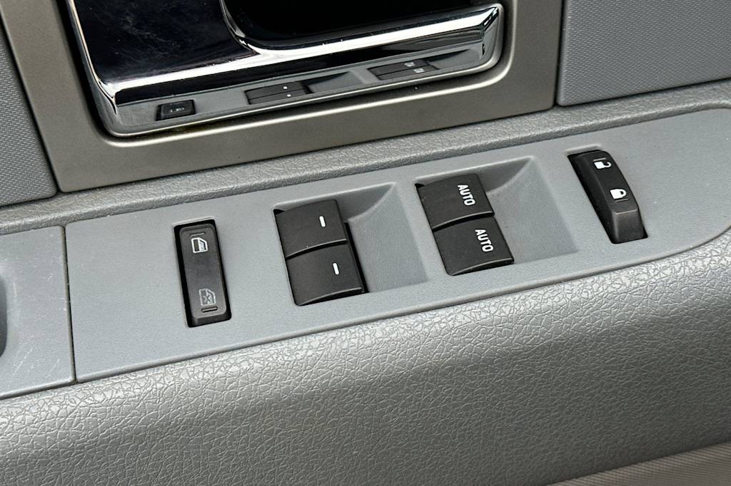 Thumbnail: 2011 Ford F-150 - 21