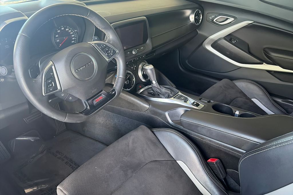 Thumbnail: 2018 Chevrolet Camaro - 7