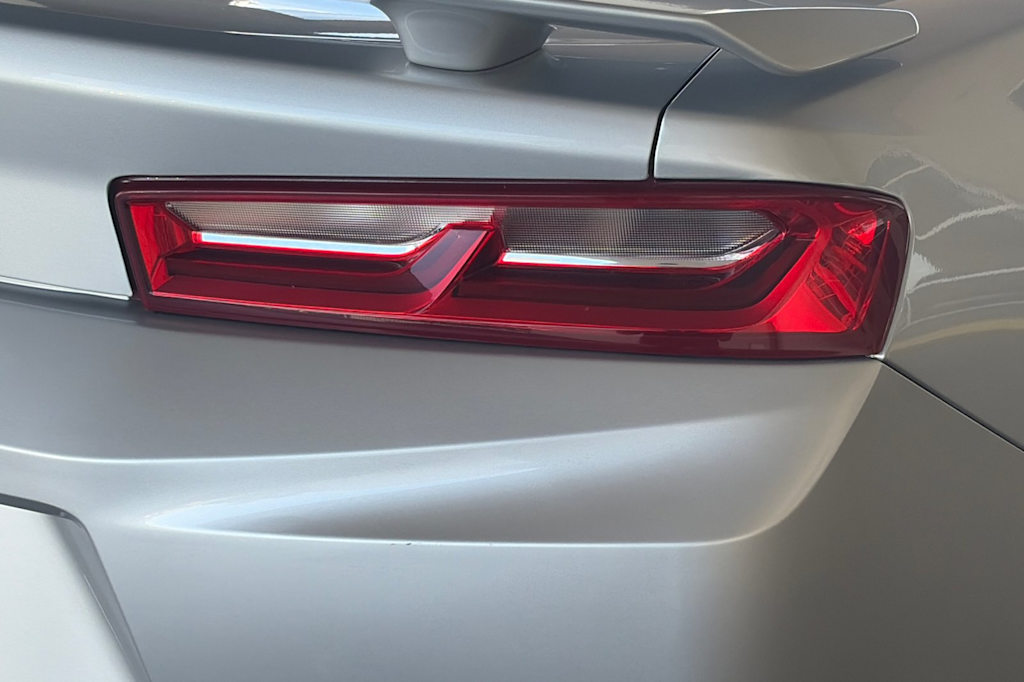 Thumbnail: 2018 Chevrolet Camaro - 30
