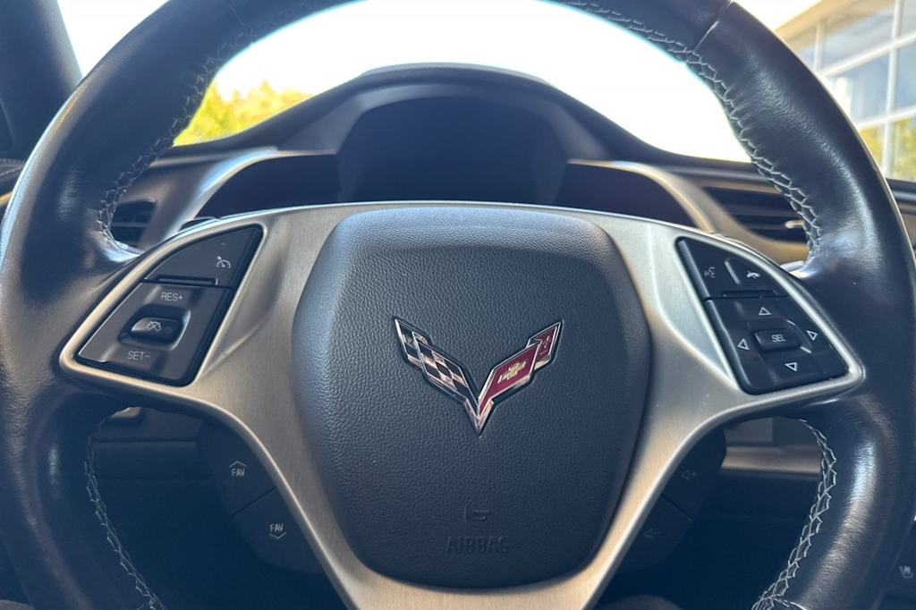 Thumbnail: 2018 Chevrolet Corvette - 25