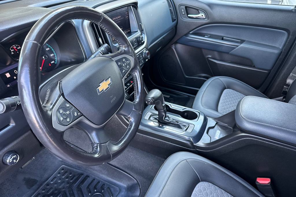 Thumbnail: 2021 Chevrolet Colorado - 8