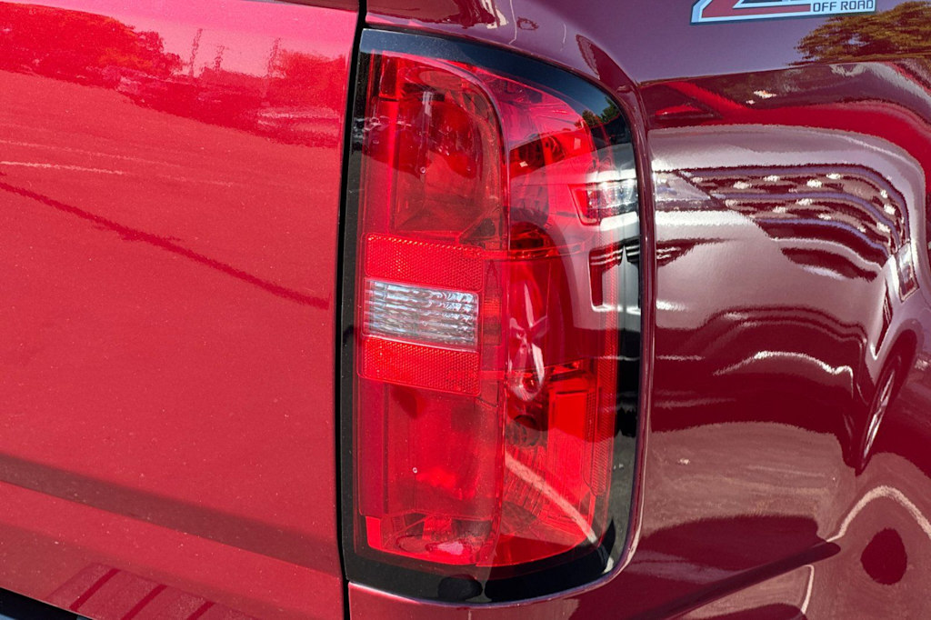 Thumbnail: 2020 Chevrolet Colorado - 29