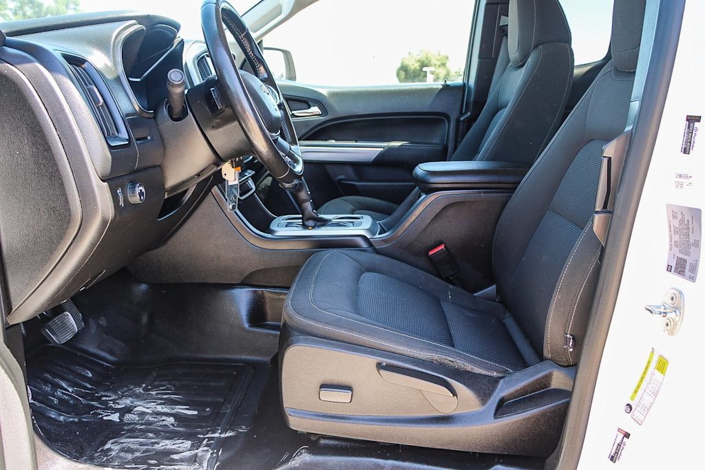 Thumbnail: 2021 Chevrolet Colorado - 9