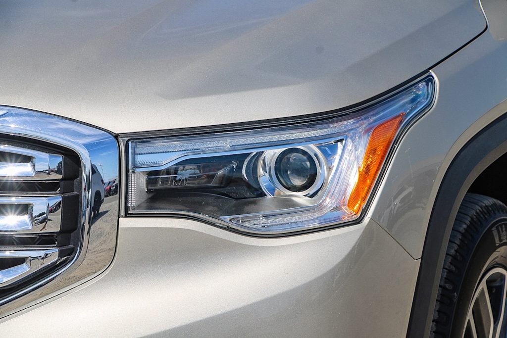 Thumbnail: 2017 GMC Acadia - 20