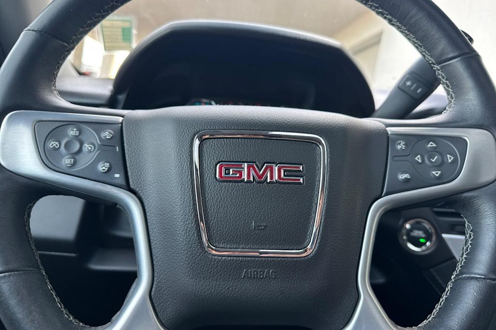 Thumbnail: 2018 GMC Yukon - 28