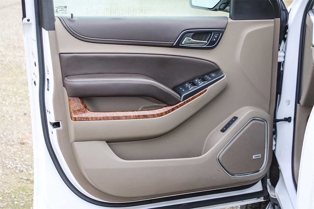 Thumbnail: 2020 Chevrolet Tahoe - 17