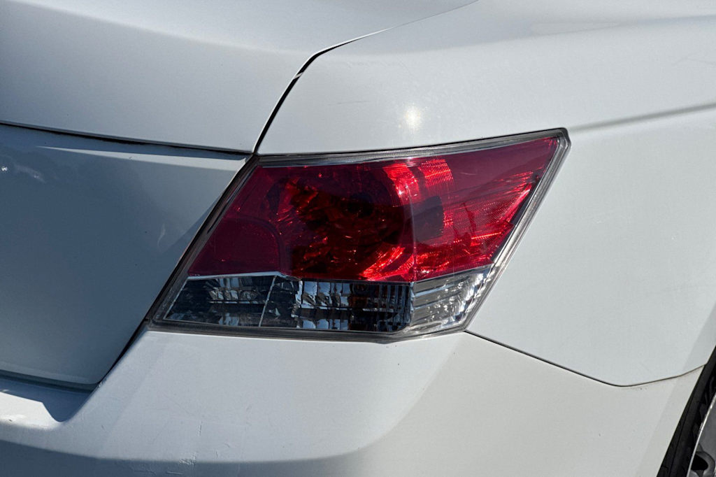 Thumbnail: 2010 Honda Accord - 28