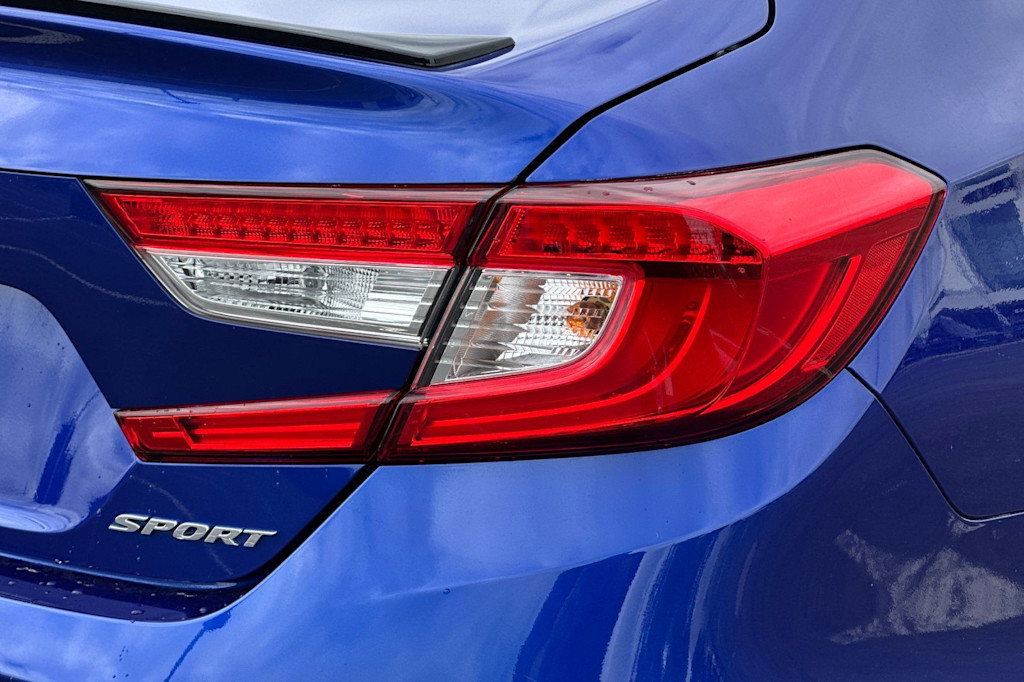 Thumbnail: 2022 Honda Accord - 31