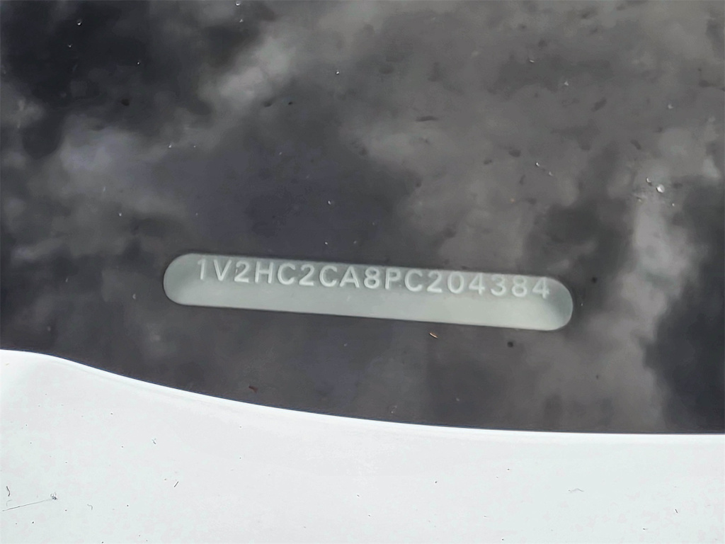 Thumbnail: 2023 Volkswagen Atlas - 11