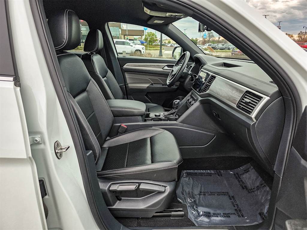 Thumbnail: 2023 Volkswagen Atlas - 7