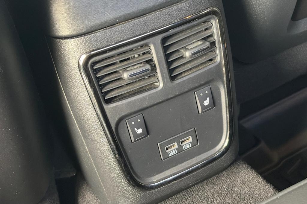 Thumbnail: 2021 Dodge Charger - 21