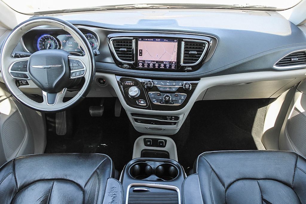 Thumbnail: 2019 Chrysler Pacifica - 2