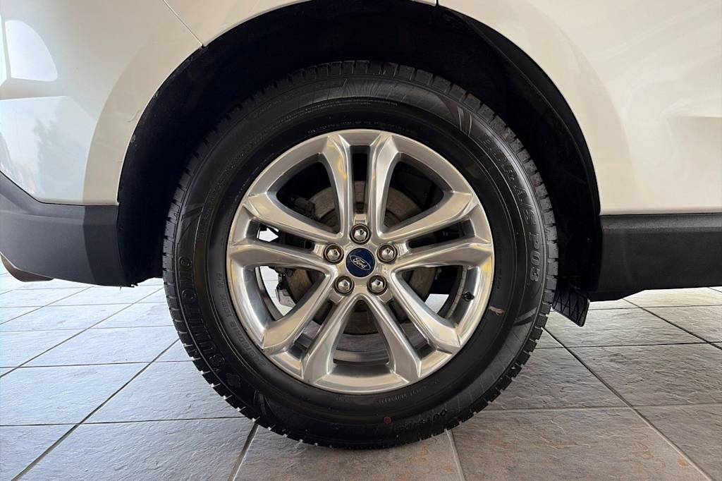 Thumbnail: 2015 Ford Edge - 7