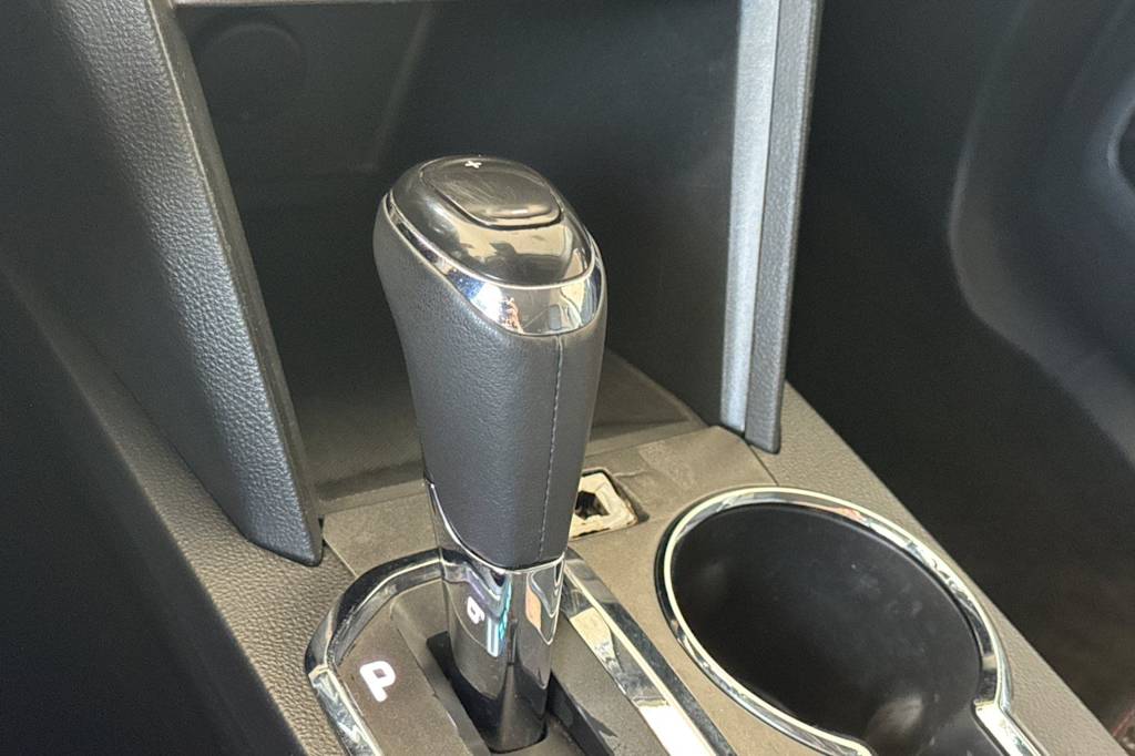 Thumbnail: 2016 Chevrolet Equinox - 14